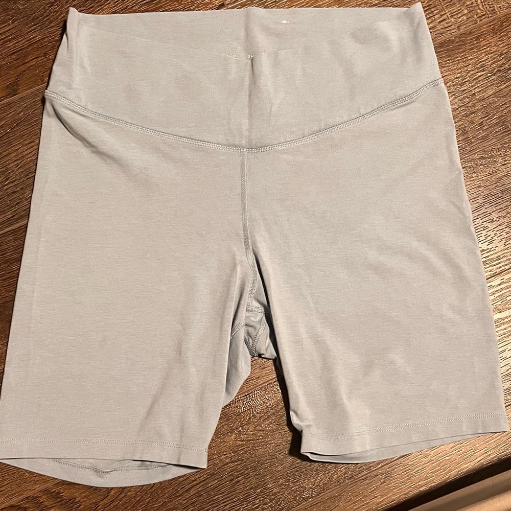 Old Navy Women's Light Blue Bike Shorts